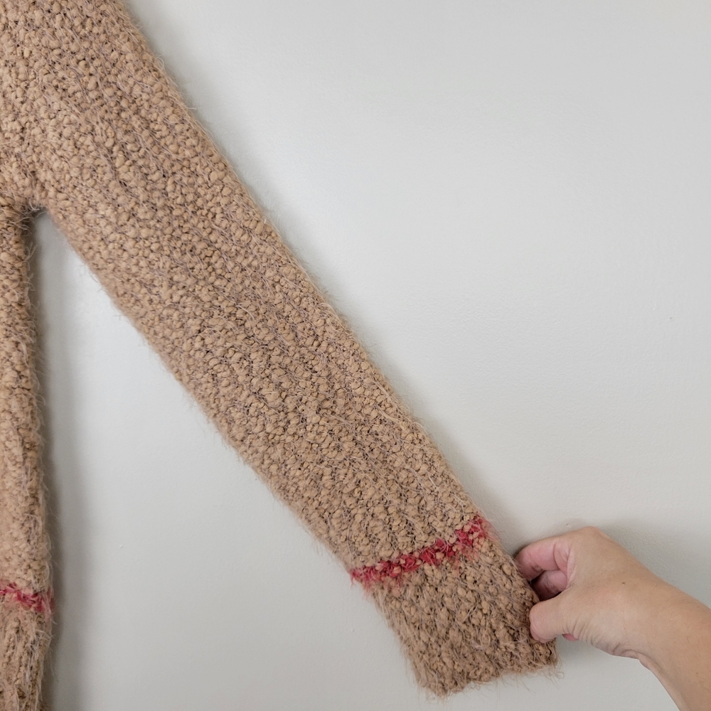 Splendid Sweater - Picture 4 of 10